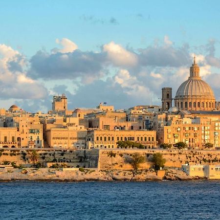 Ana Seafront Haven Apartment Gzira Экстерьер фото